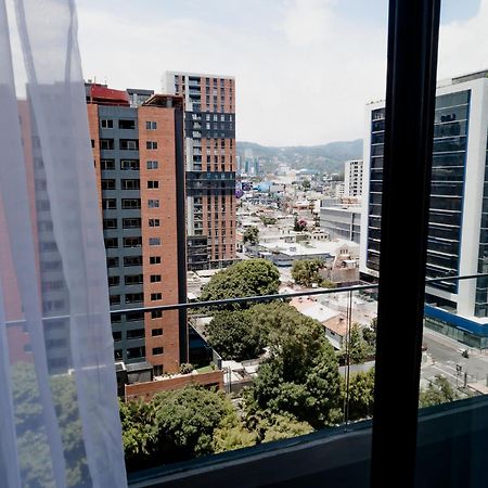 Apartamento De Lujo En Zona 10 グアテマラシティ エクステリア 写真