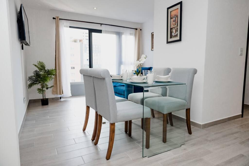 Apartamento De Lujo En Zona 10 グアテマラシティ エクステリア 写真