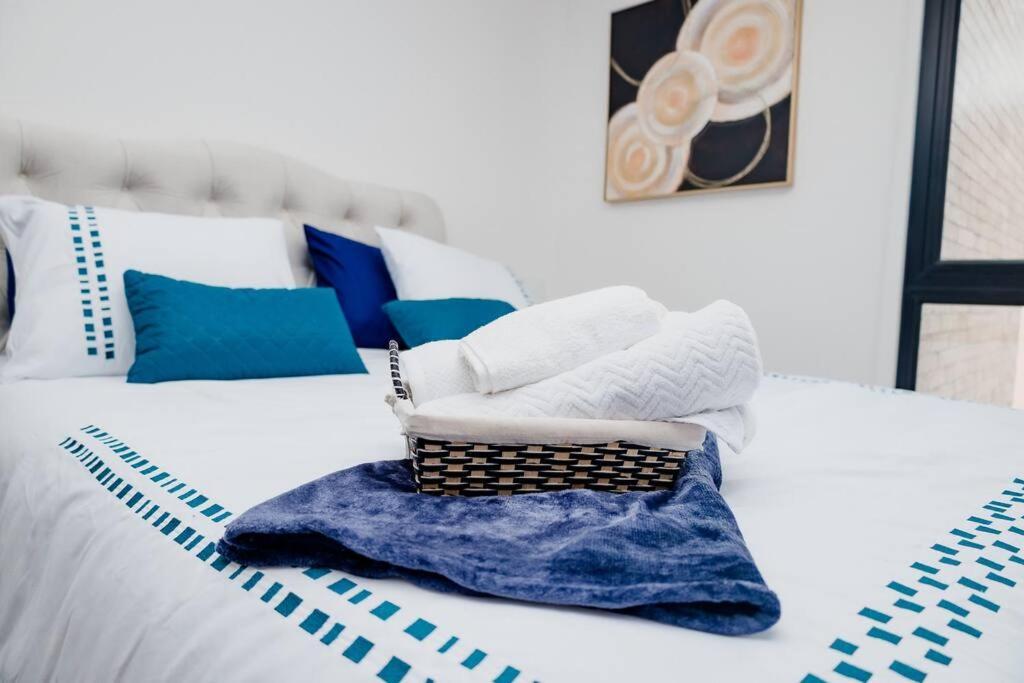 Apartamento De Lujo En Zona 10 グアテマラシティ エクステリア 写真