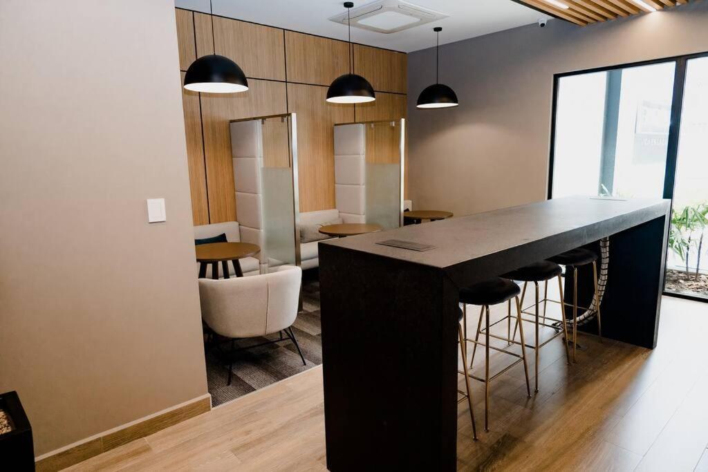 Apartamento De Lujo En Zona 10 グアテマラシティ エクステリア 写真