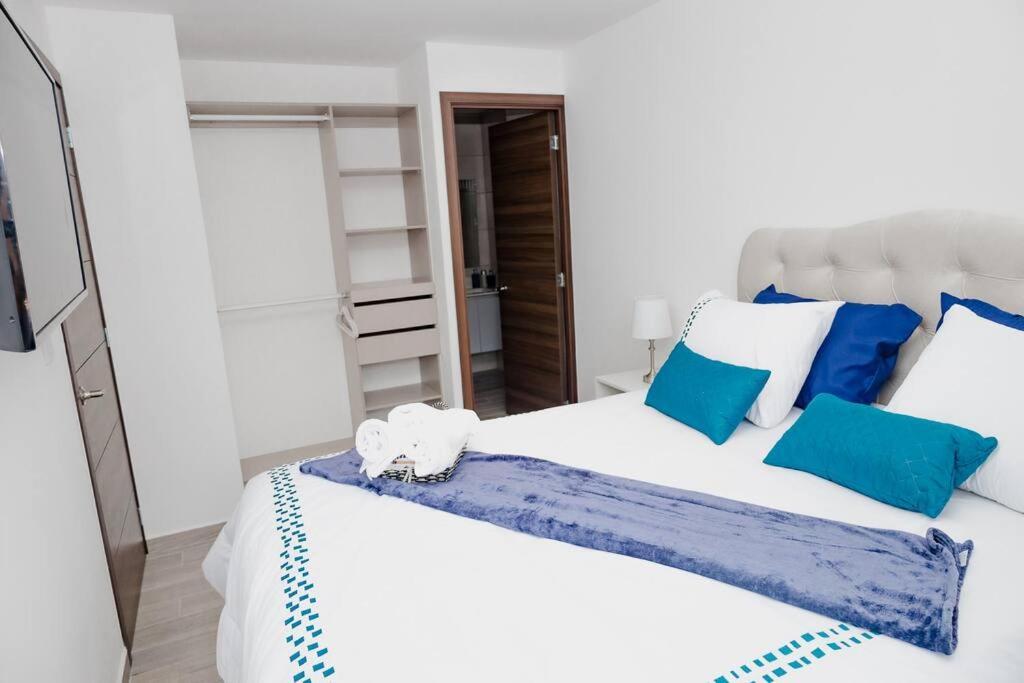 Apartamento De Lujo En Zona 10 グアテマラシティ エクステリア 写真